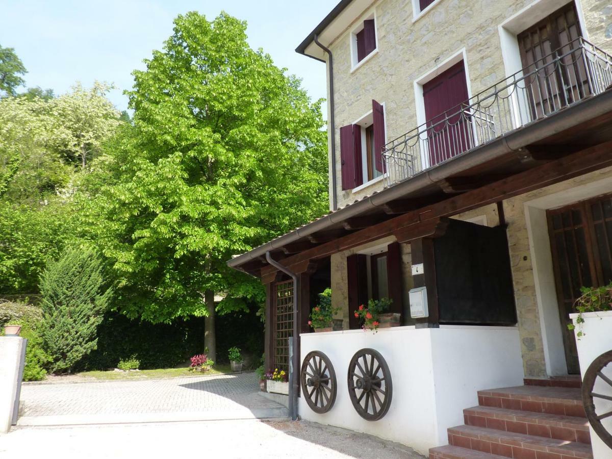 Agriturismo Da Muner Apartment San Zuanet ภายนอก รูปภาพ